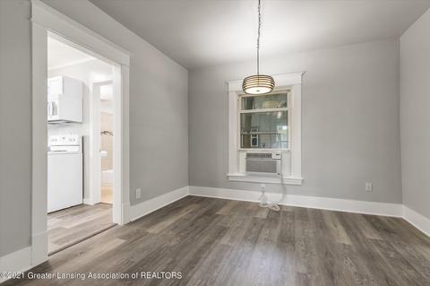 1834 Davis Ave, Lansing, MI 48910 photo 9
