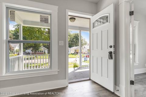1834 Davis Ave, Lansing, MI 48910 photo 4