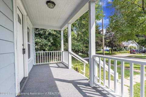 1834 Davis Ave, Lansing, MI 48910 photo 2