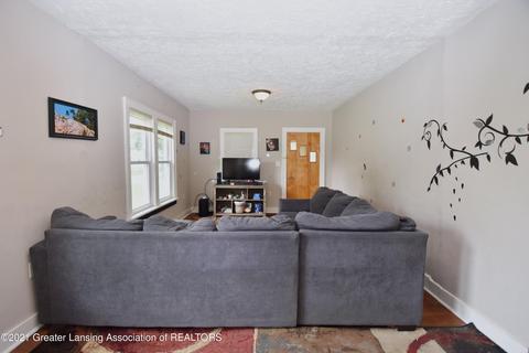 126 Hackett St, Jackson, MI 49202 photo 6
