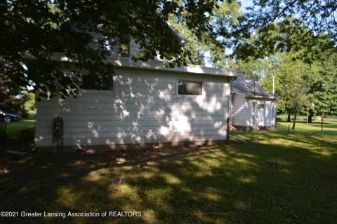 8300 W Herbison Rd, Eagle, MI 48822 photo 23