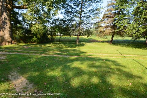 8300 W Herbison Rd, Eagle, MI 48822 photo 28
