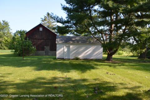 8300 W Herbison Rd, Eagle, MI 48822 photo 24