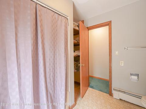 3099 Holt Rd, Mason, MI 48854 photo 13