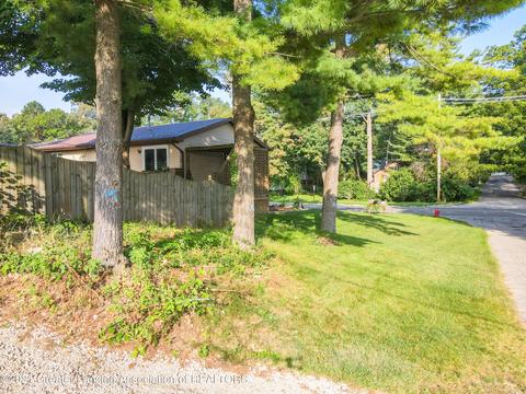 6264 Lake Dr, Haslett, MI 48840 photo 32