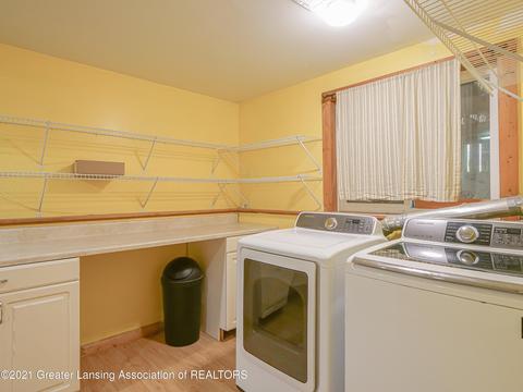 6264 Lake Dr, Haslett, MI 48840 photo 24