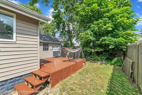 1130 Hapeman St, Lansing, MI 48915 photo 23