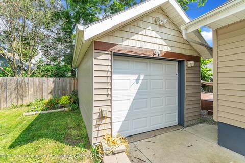 1130 Hapeman St, Lansing, MI 48915 photo 20