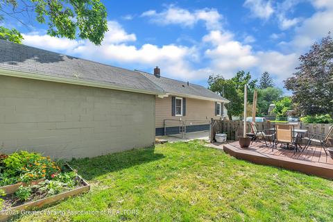 1130 Hapeman St, Lansing, MI 48915 photo 26