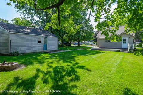 126 N Franklin St, Maple Rapids, MI 48853 photo 8