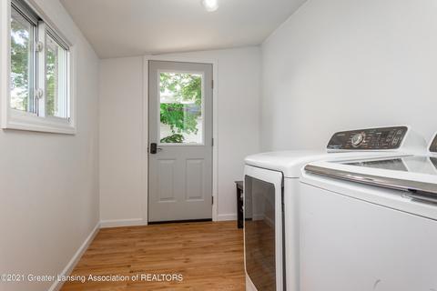 126 N Franklin St, Maple Rapids, MI 48853 photo 31