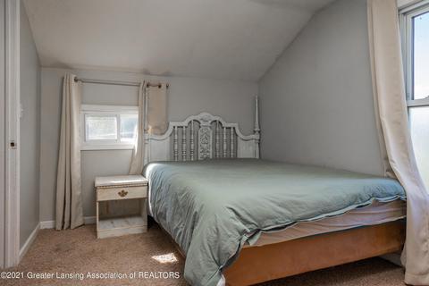 126 N Franklin St, Maple Rapids, MI 48853 photo 38