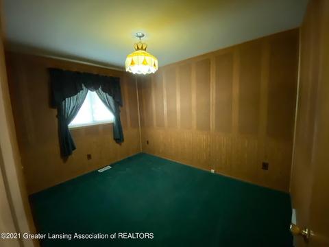 9408 Terry St, Romulus, MI 48174 photo 10