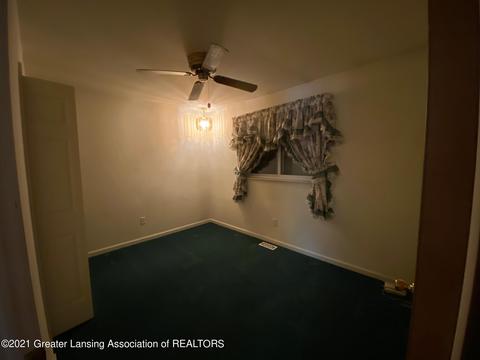 9408 Terry St, Romulus, MI 48174 photo 14