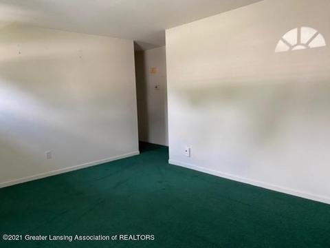 9408 Terry St, Romulus, MI 48174 photo 17