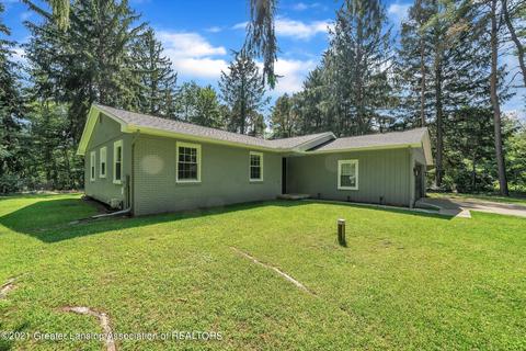 12159 Pine Ridge Dr, Perry, MI 48872 photo 2