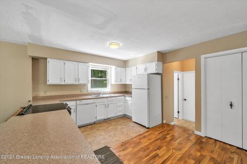 12159 Pine Ridge Dr, Perry, MI 48872 photo 14