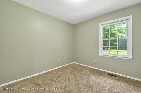 12159 Pine Ridge Dr, Perry, MI 48872 photo 20