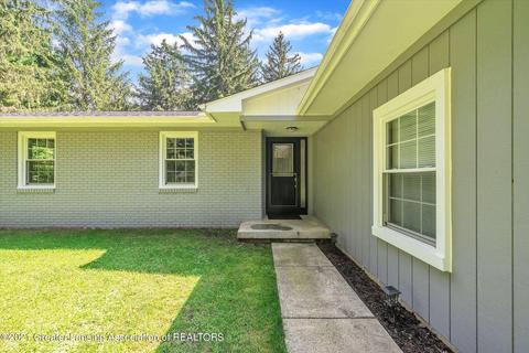 12159 Pine Ridge Dr, Perry, MI 48872 photo 5