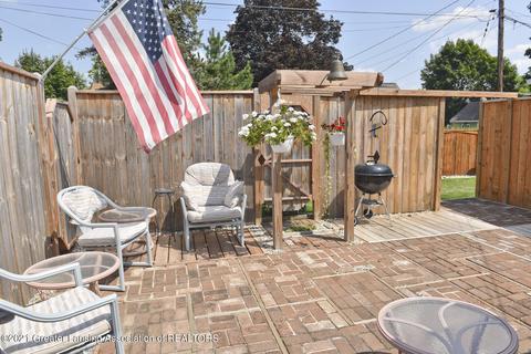 1724 Windsor Pl, Lansing, MI 48910 photo 40
