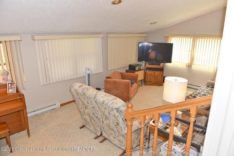 1724 Windsor Pl, Lansing, MI 48910 photo 17
