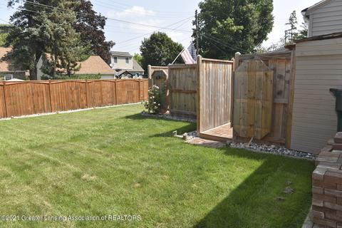 1724 Windsor Pl, Lansing, MI 48910 photo 47