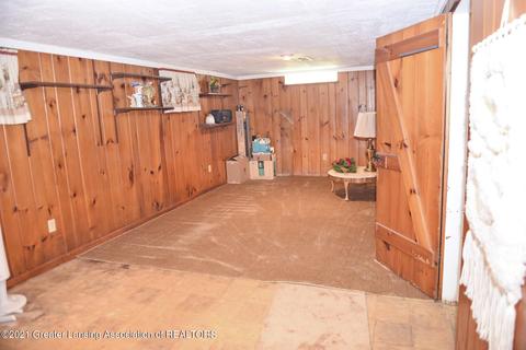 1724 Windsor Pl, Lansing, MI 48910 photo 28
