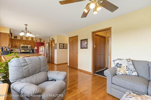 1808 Killarney Dr, Holt, MI 48842 photo 22