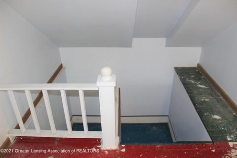 210 Smith Ave, Lansing, MI 48910 photo 43