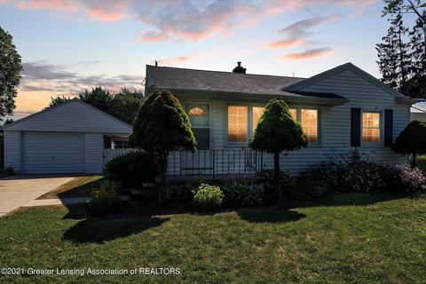 2518 Westbury Rd, Lansing, MI 48906