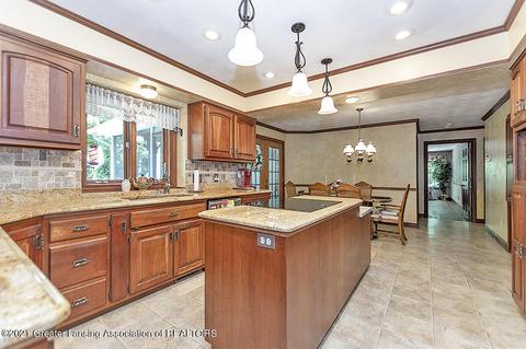 856 Stillman Rd, Mason, MI 48854 photo 4