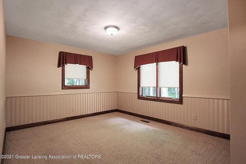 856 Stillman Rd, Mason, MI 48854 photo 23