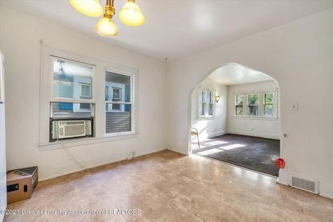 2204 Lyons Ave, Lansing, MI 48910 photo 8