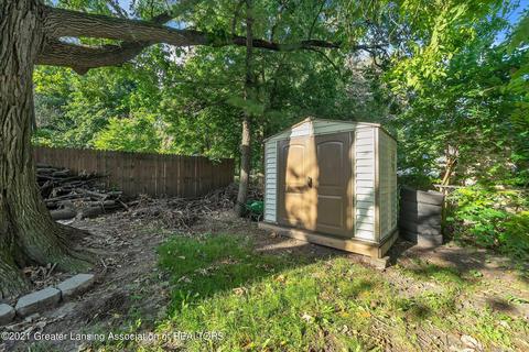 2204 Lyons Ave, Lansing, MI 48910 photo 23
