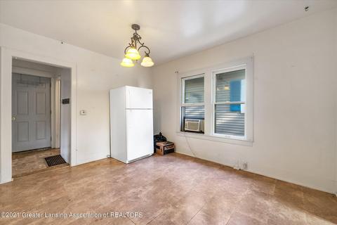 2204 Lyons Ave, Lansing, MI 48910 photo 7