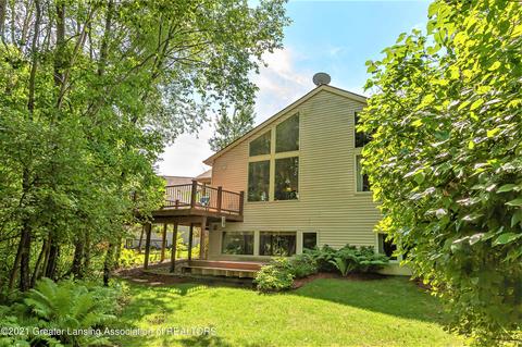 16857 Cedarbrook Dr, Haslett, MI 48840 photo 5