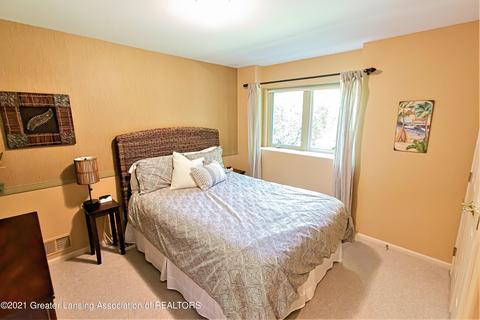 16857 Cedarbrook Dr, Haslett, MI 48840 photo 37
