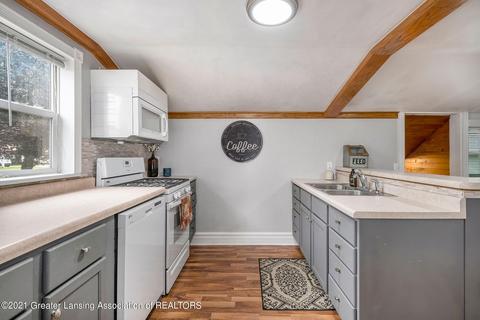 121 N Maple St, Ithaca, MI 48847 photo 8