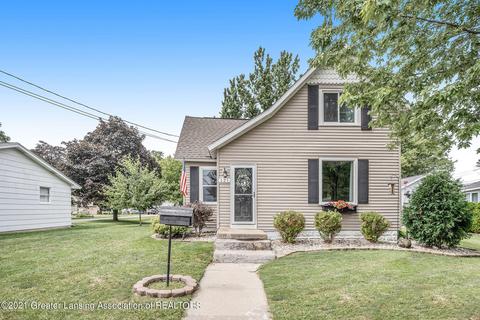 121 N Maple St, Ithaca, MI 48847 photo 1