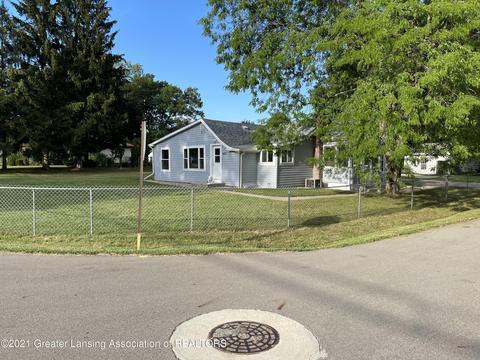 607 Hague Ave, Jackson, MI 49203 photo 5