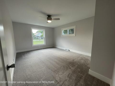 607 Hague Ave, Jackson, MI 49203 photo 12