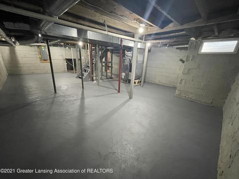 607 Hague Ave, Jackson, MI 49203 photo 33