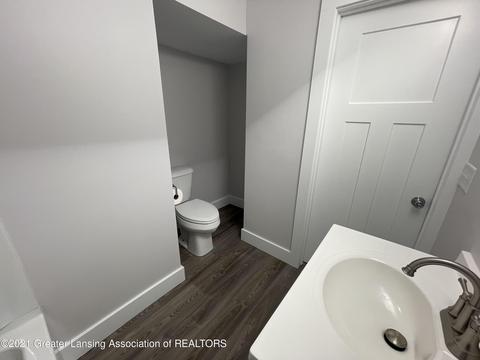 607 Hague Ave, Jackson, MI 49203 photo 18