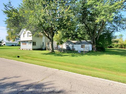 577 Cleveland Ave, Owosso, MI 48867 photo 27