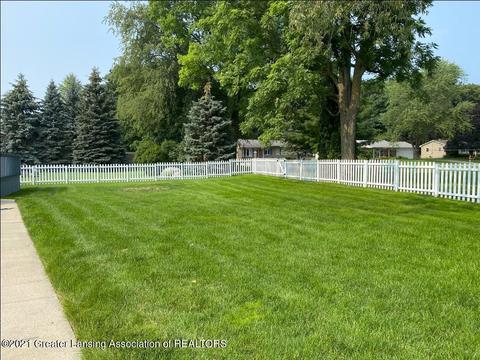 12525 Burlingame Dr, Dewitt, MI 48820 photo 19