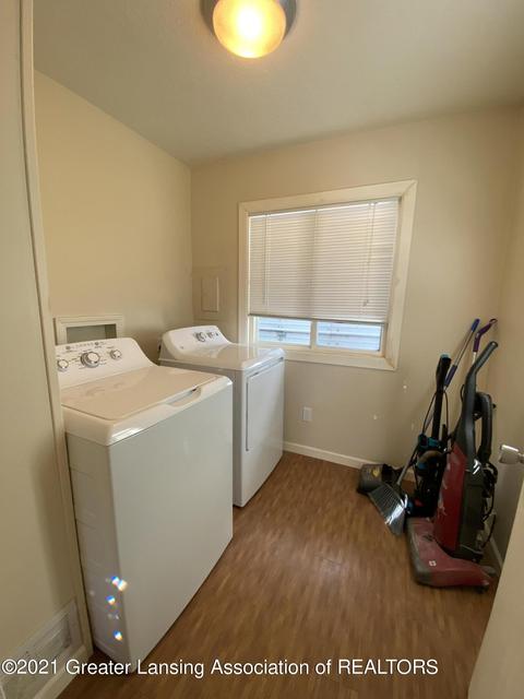 1125 Exchange St, Owosso, MI 48867 photo 13