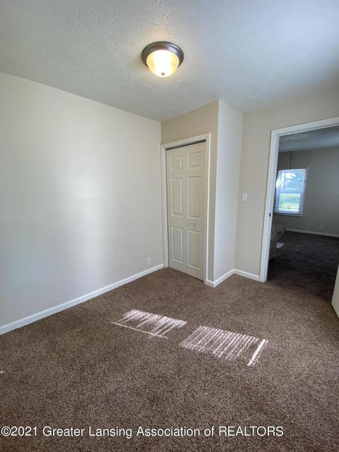 1125 Exchange St, Owosso, MI 48867 photo 12