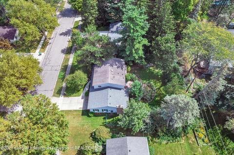 2153 E Raleigh Dr, Okemos, MI 48864 photo 50