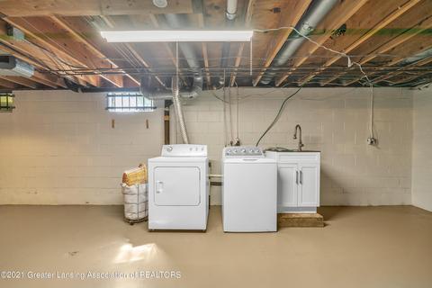 2153 E Raleigh Dr, Okemos, MI 48864 photo 35