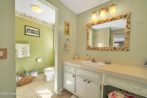 2153 E Raleigh Dr, Okemos, MI 48864 photo 29
